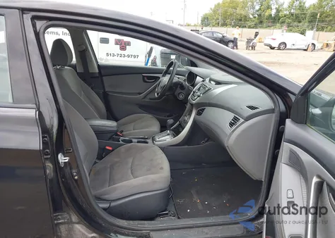 2013 Hyundai Elantra Gls z USA, uszkodzony, nr VIN KMHDH4AE6DU979982
